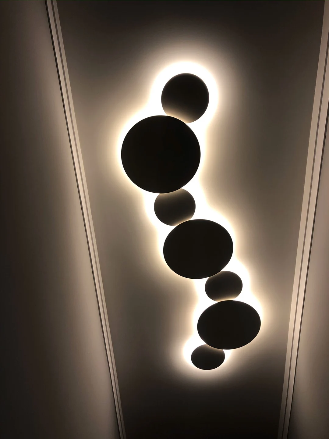 北欧创意艺术壁灯圆形 led 壁灯为楼梯走廊背景墙卧室床边