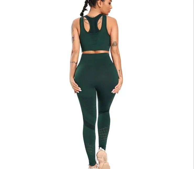 

sports bra and leggings,2 Sets, Buyer's requirement