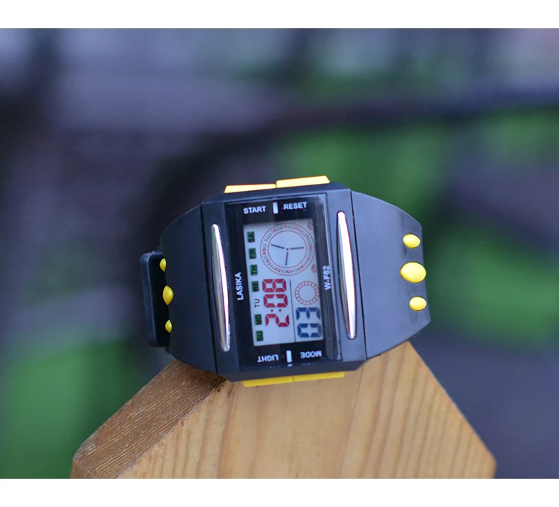 F62-2_22.jpg