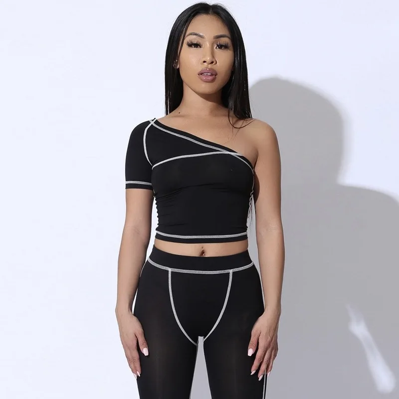 2021 Wholesale new fashion women ladies 2 piece set fitness yoga one shoulder black white stripe print bodycon jumpsuit