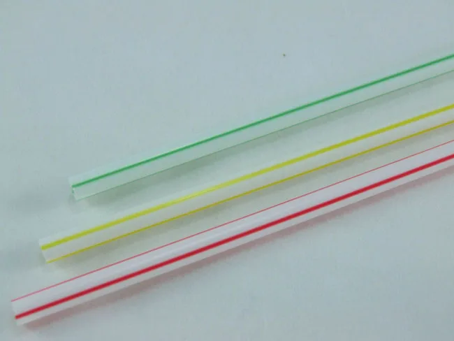 Two Colors Straw.jpg
