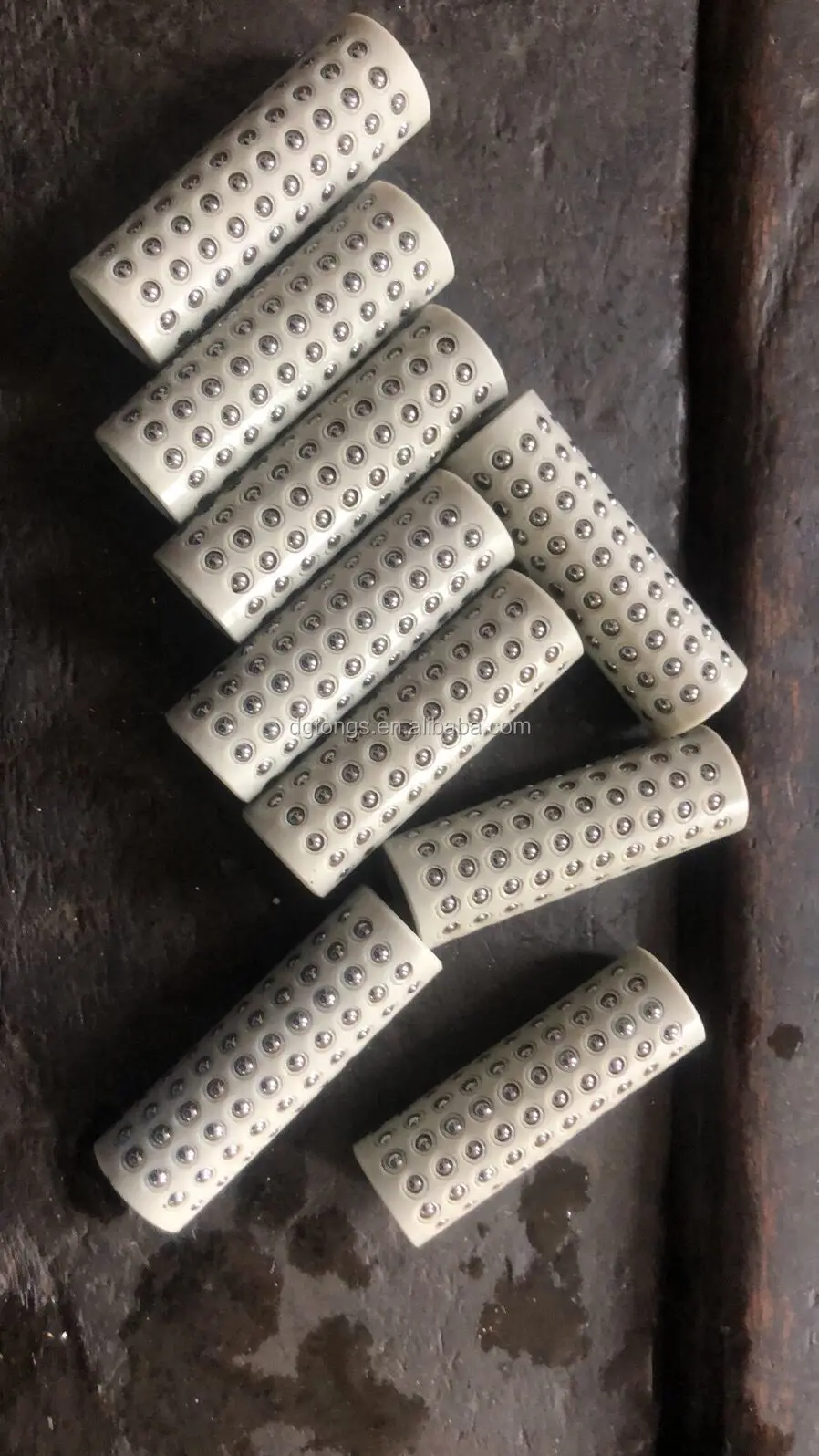 铝合金式球笼式滚珠保持架