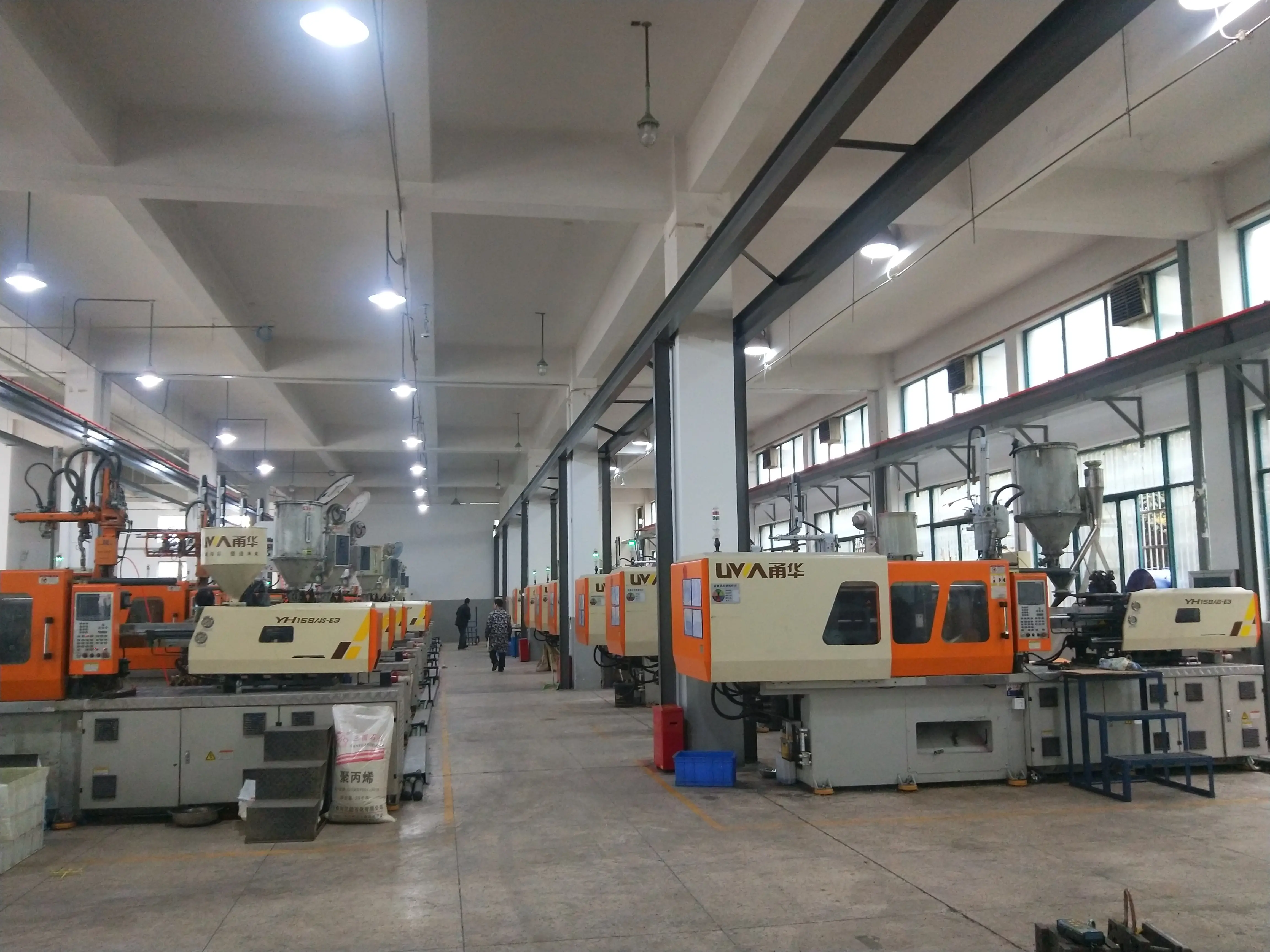 Injection molding plastic bottle components