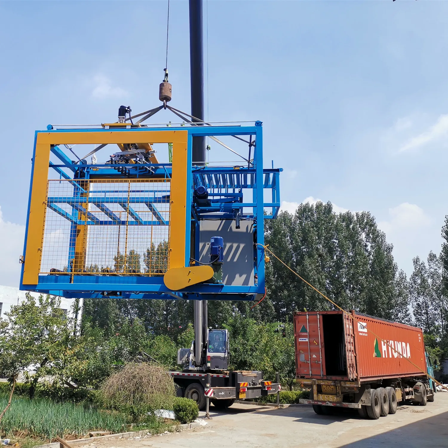 PALLETIZER.