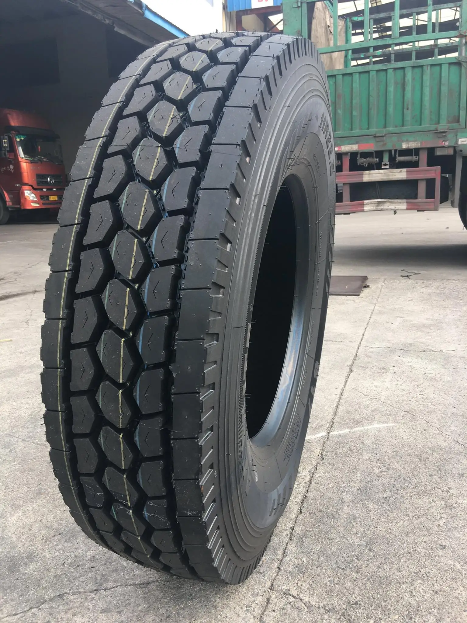 Annaite Amberstone Hilo Brand Heavy Truck Tires 1000r20 1100r20 1200r20