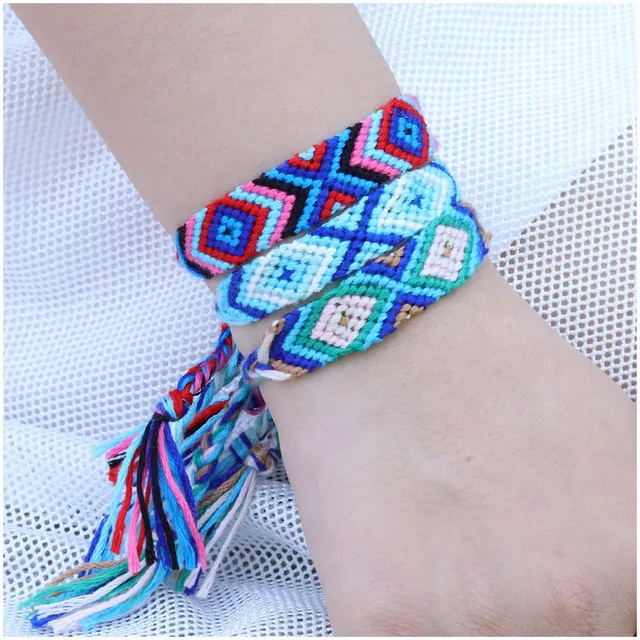 Boho نيبال العرقية اليدوية سوار الصيف الشاطئ جديلة سلسلة لفافة قطن نسج حبل الصداقة أساور للمرأة الرجال Buy أساور الصداقة المنسوجة حبل أساور الصداقة اليدوية سوار Product On Alibaba Com