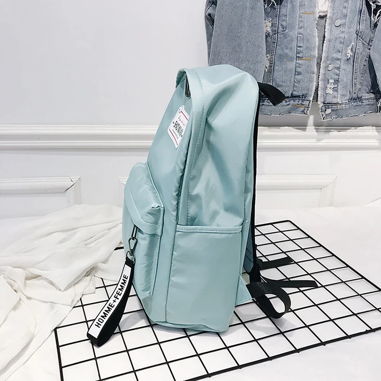 12 Trending Bags for College Students to Study In A Modern Way » Trending Us