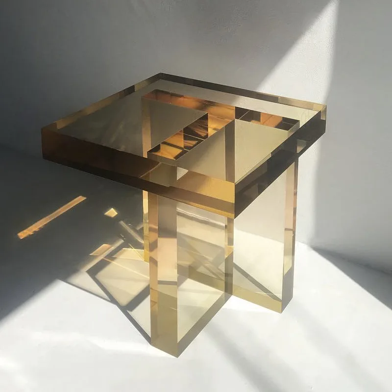Nordic Golden Modern Living Room - Creative Acrylic Table