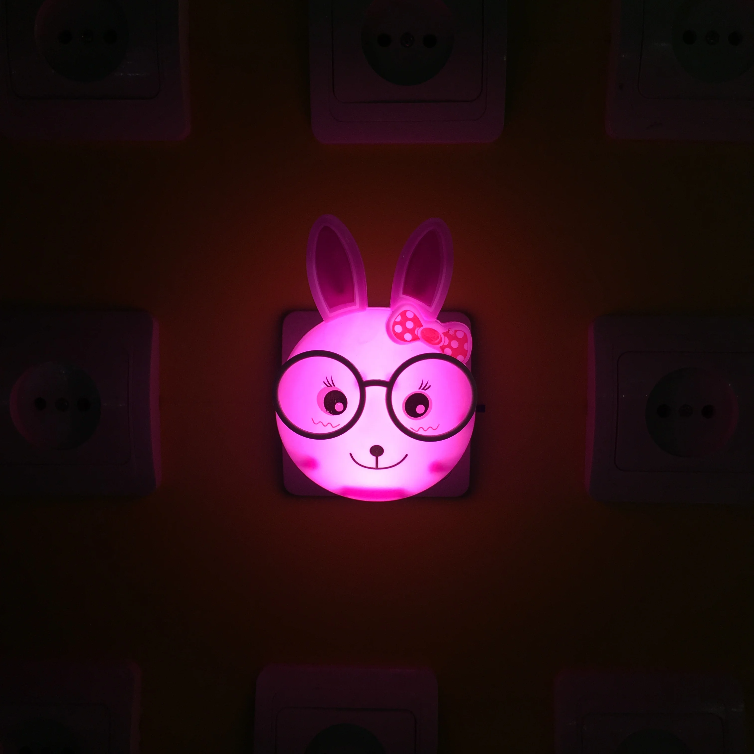 W099 US mini eyes rabbit switch plug in led night light For Baby Bedroom