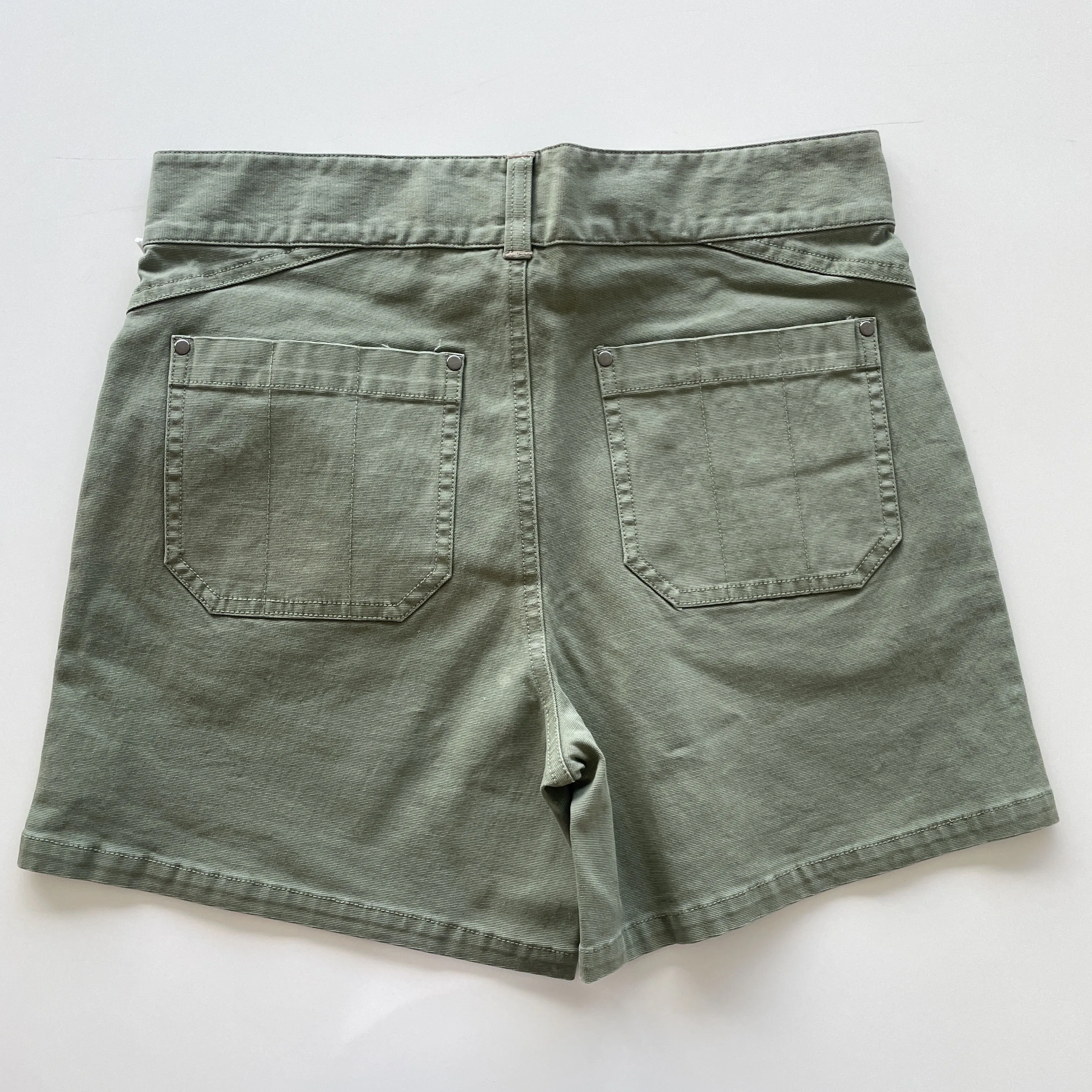 Custom Summer Fashion High Quality Streetwear Casual Drawstring Lightweight Quick-drying Men's Shorts supplier