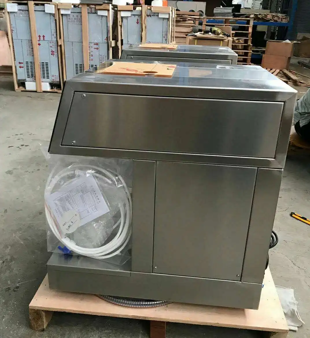 Máquina de hielo automática de la nieve de la leche 2020, máquina de hacer hielo de la escama comercial de la nieve, máquina coreana de Bingsu en venta