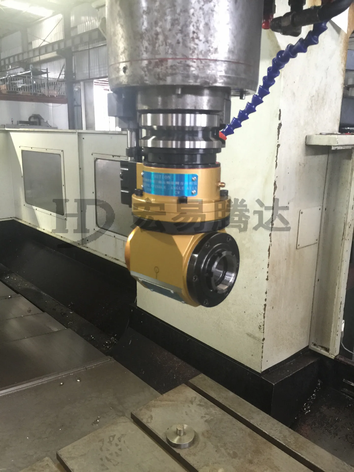 Supply 90 Degree Angle Head Cnc Machining Center Side Milling Head