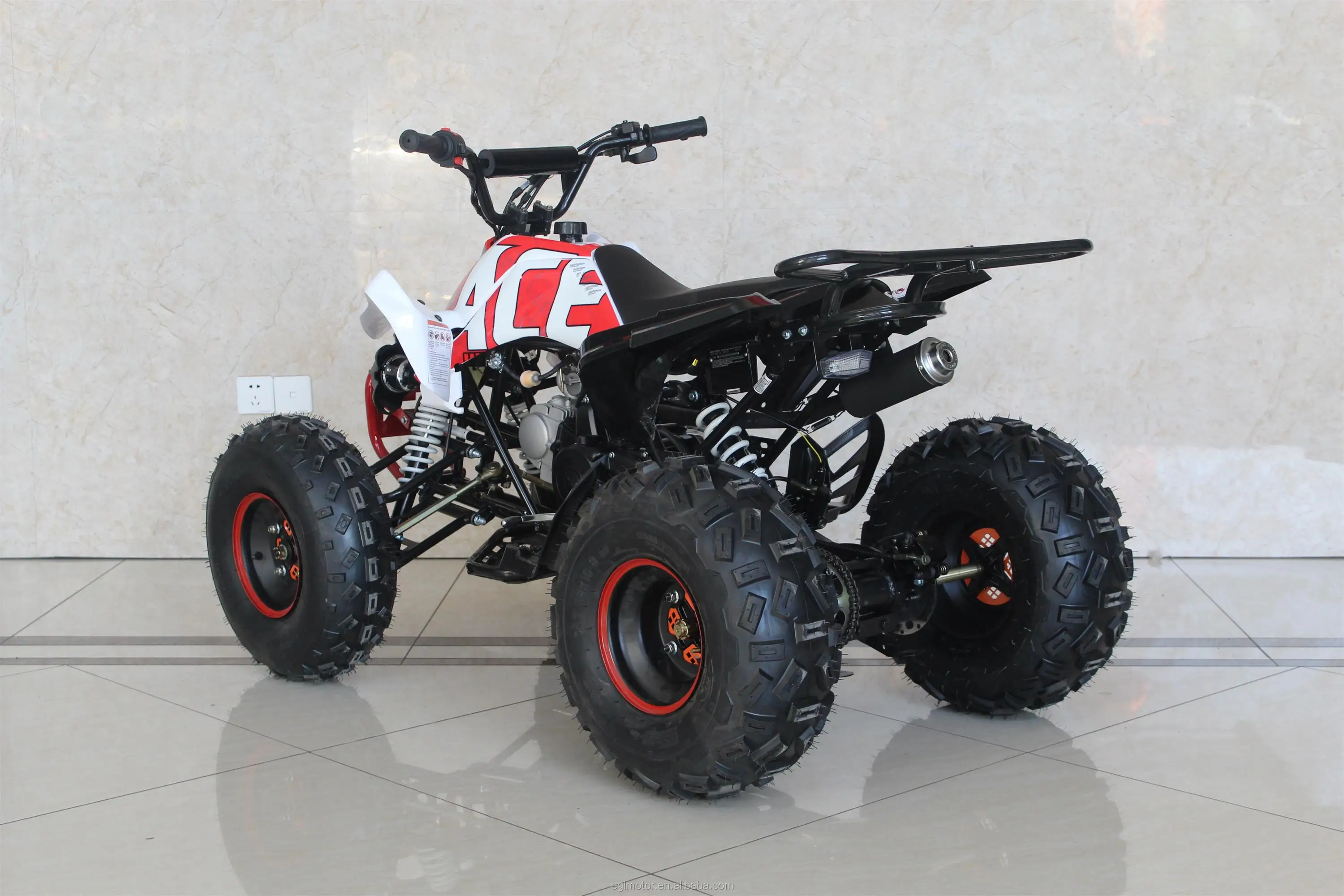 Audi quattro мотор. 4wd квадроцикл ходовка. Audi quattro мотор. Двигатель квадро. Квадроцикл с двигателем 2108.