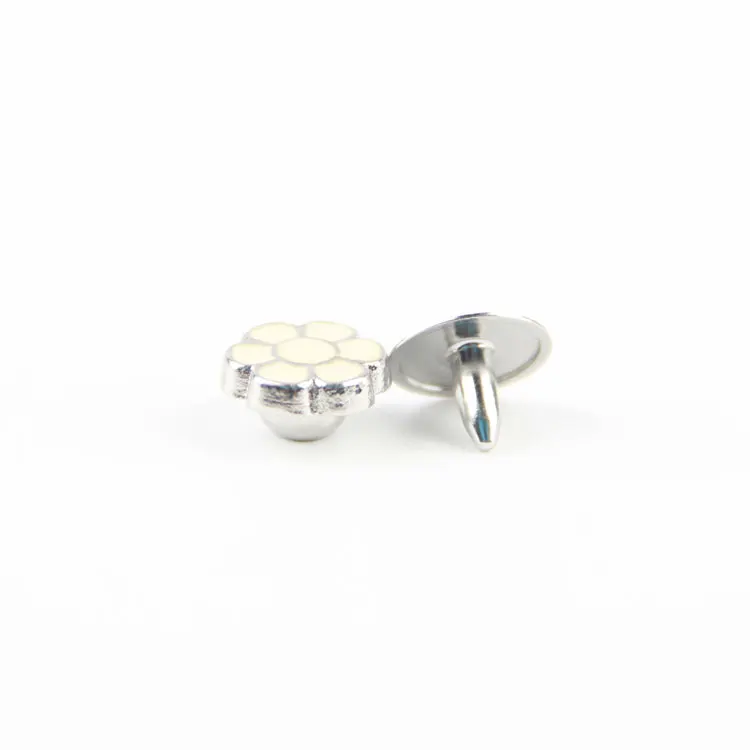 rivet (2).jpg