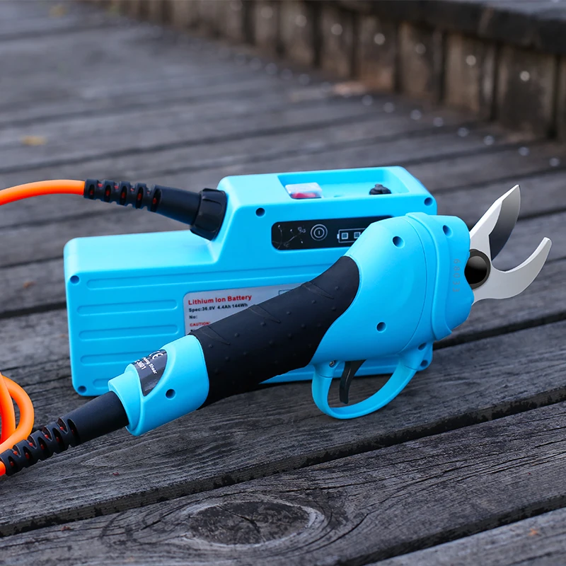 electric secateurs (6).jpg