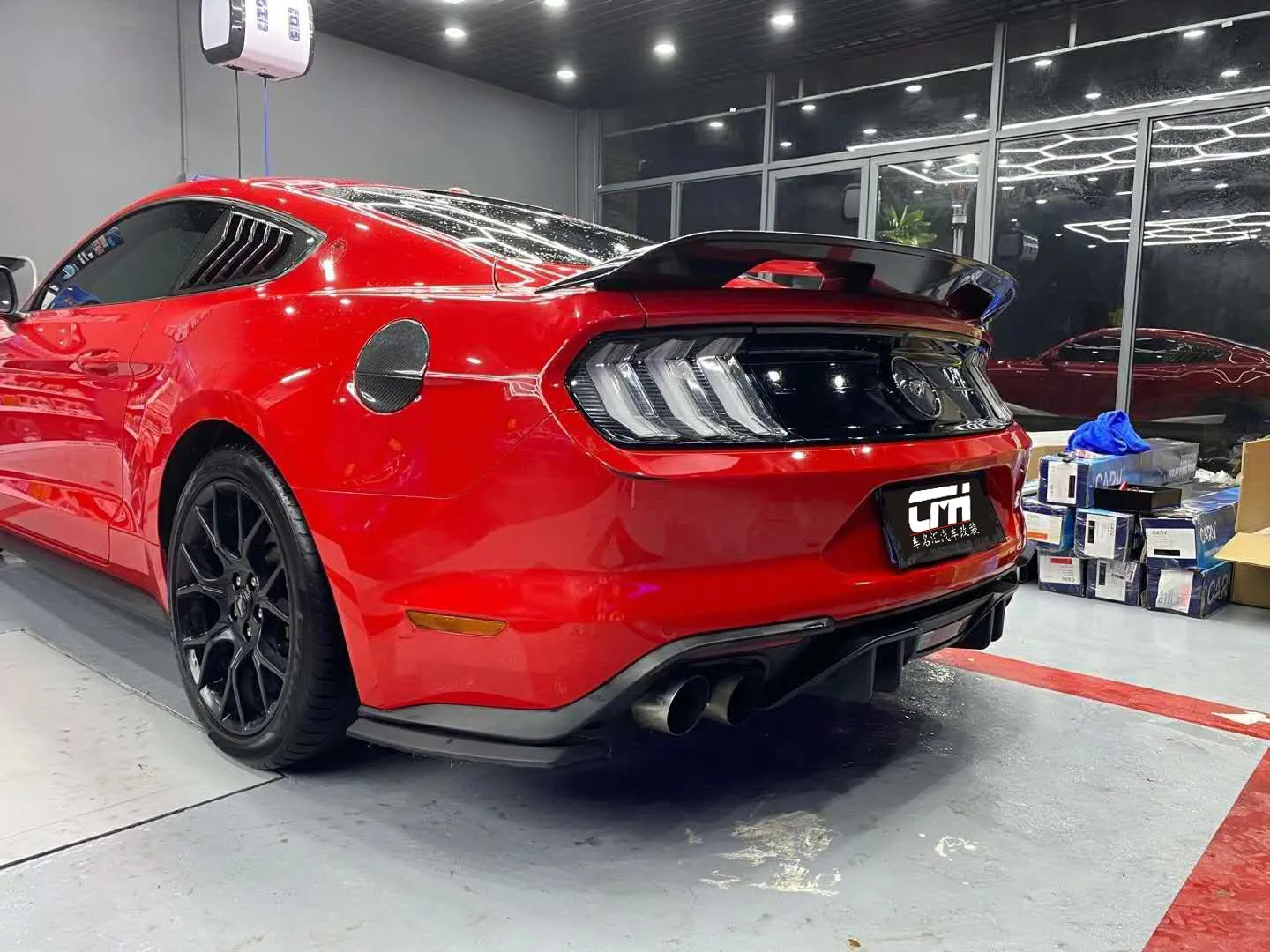 Spoiler Car Carbon Fiber Rear Spoiler Trunk Tail Wing For Ford Mustang