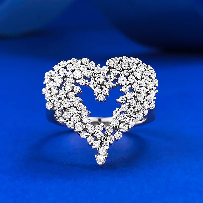 New S925 Silver Full Diamond Ring European American Style Classic Commuter Ring Lab Diamond Main Bright Love Shape