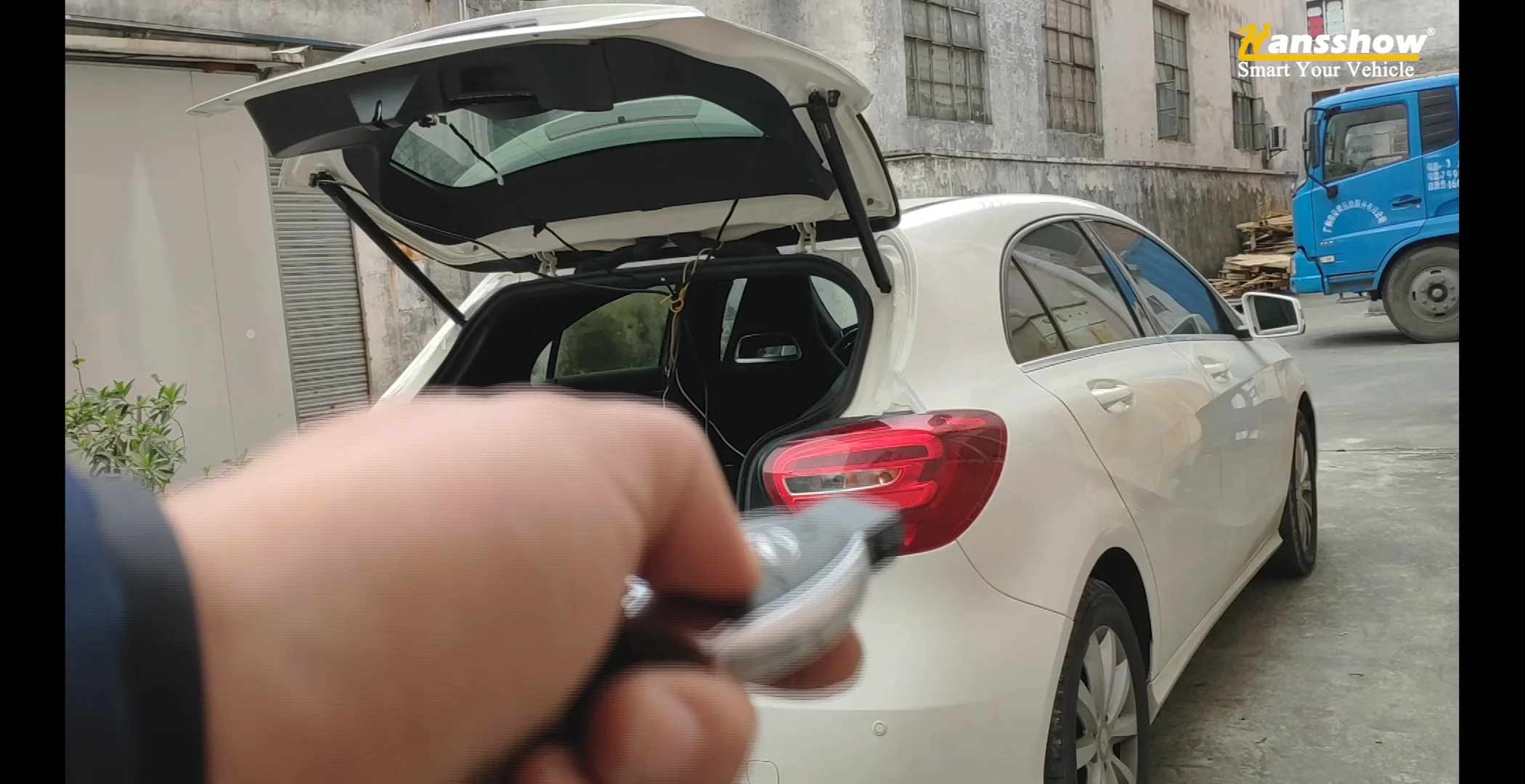 A3 A4 Q5 Auto Power Liftgate Electric Tail Gate Lift Power Tailgate For