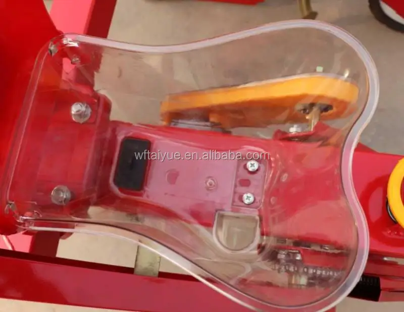 corn planter (3).jpg