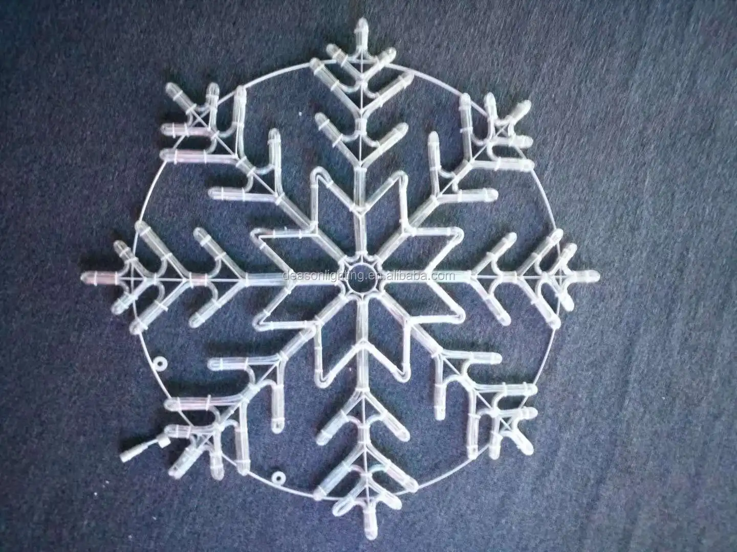 1m snowflake