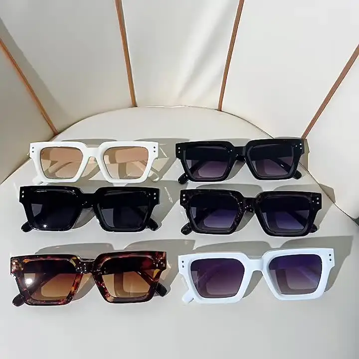 2024 Classic White Square Rivets Thick Frame Designer Sunglasses for Men  Women Luxury Vintage Sun Glasses Unisex Popular Shades