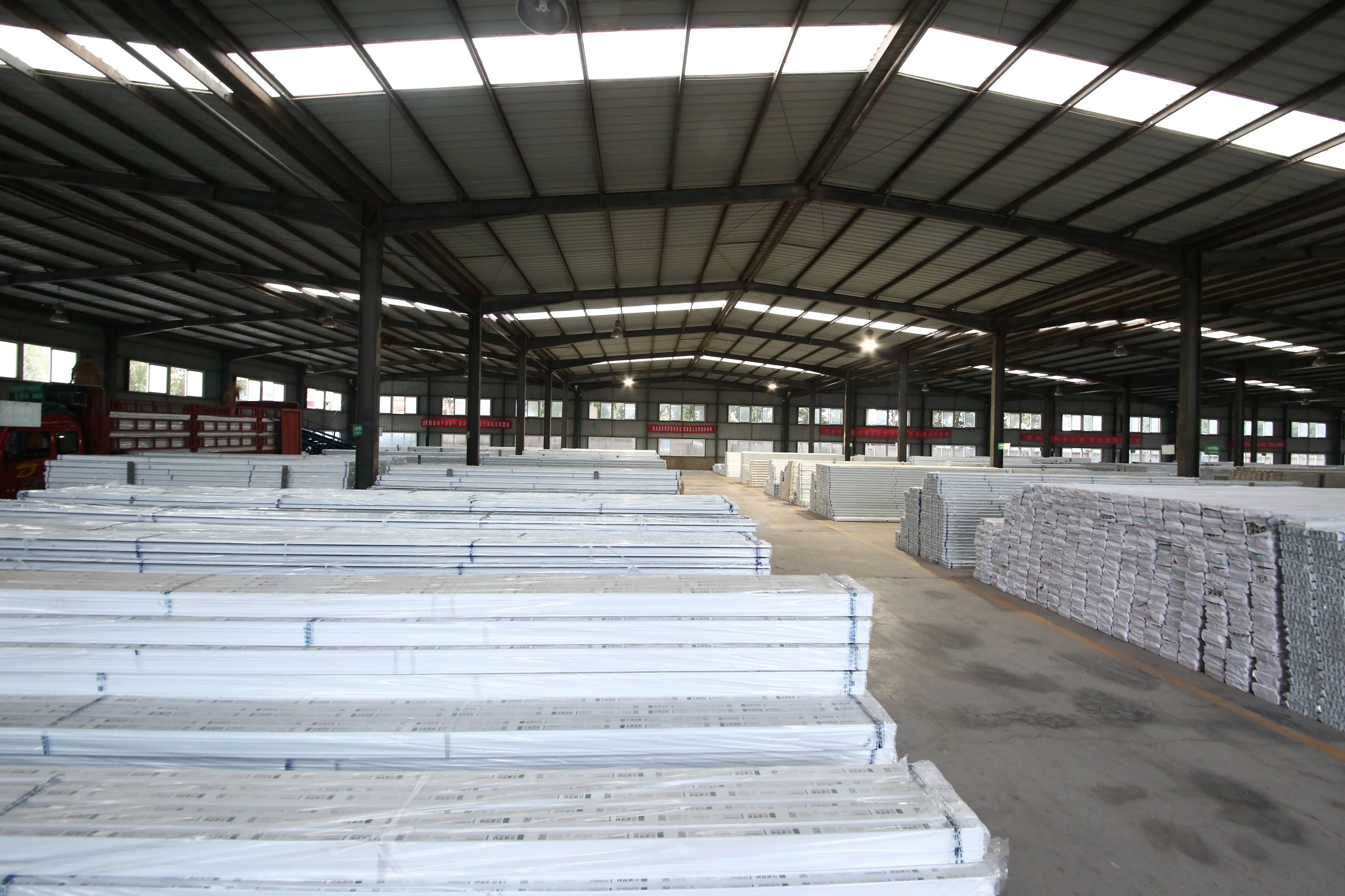 extrusion PVC Profile for window / pvc profile for windows and doors