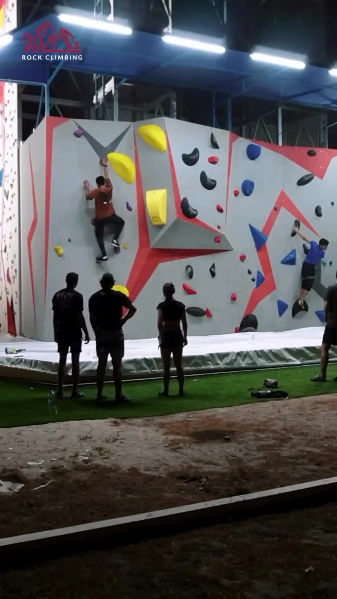 ボルダリングウォール屋内/屋外人工中古ロッククライミングウォール