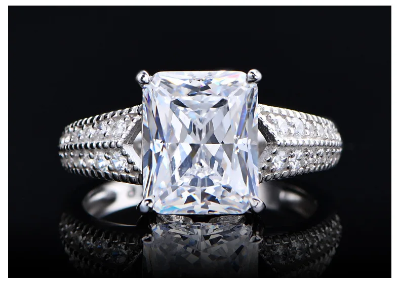5.6 Karat Lab Diamond Ring Classic 8*10 Ice Flower Cut 925 Silver Ring with Classic Style