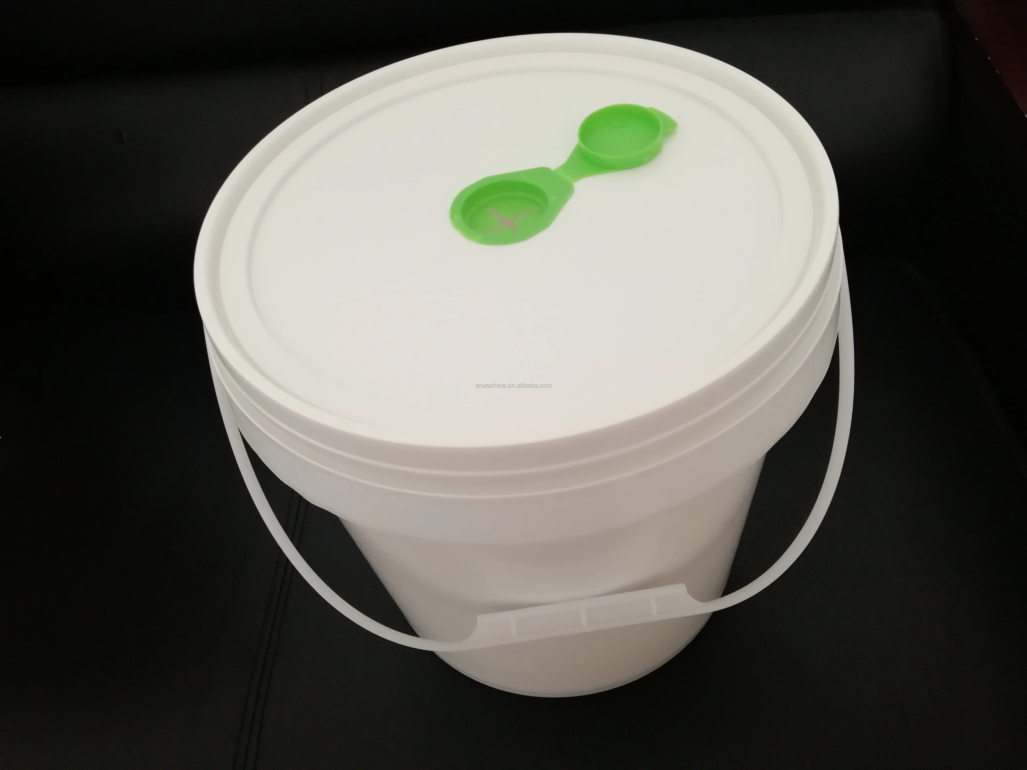 Best Selling Bulk Hand Wipes Disposable Big Bucket Gym Wipes Buy Hand