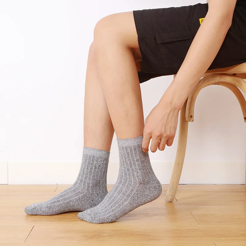 条纹袜子舒适透气双袜子厚男士袜子在秋季和冬季