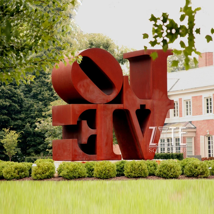 Hedendaagse kunstenaar outdoor tuin art metal standbeeld corten staal liefde sculptuur