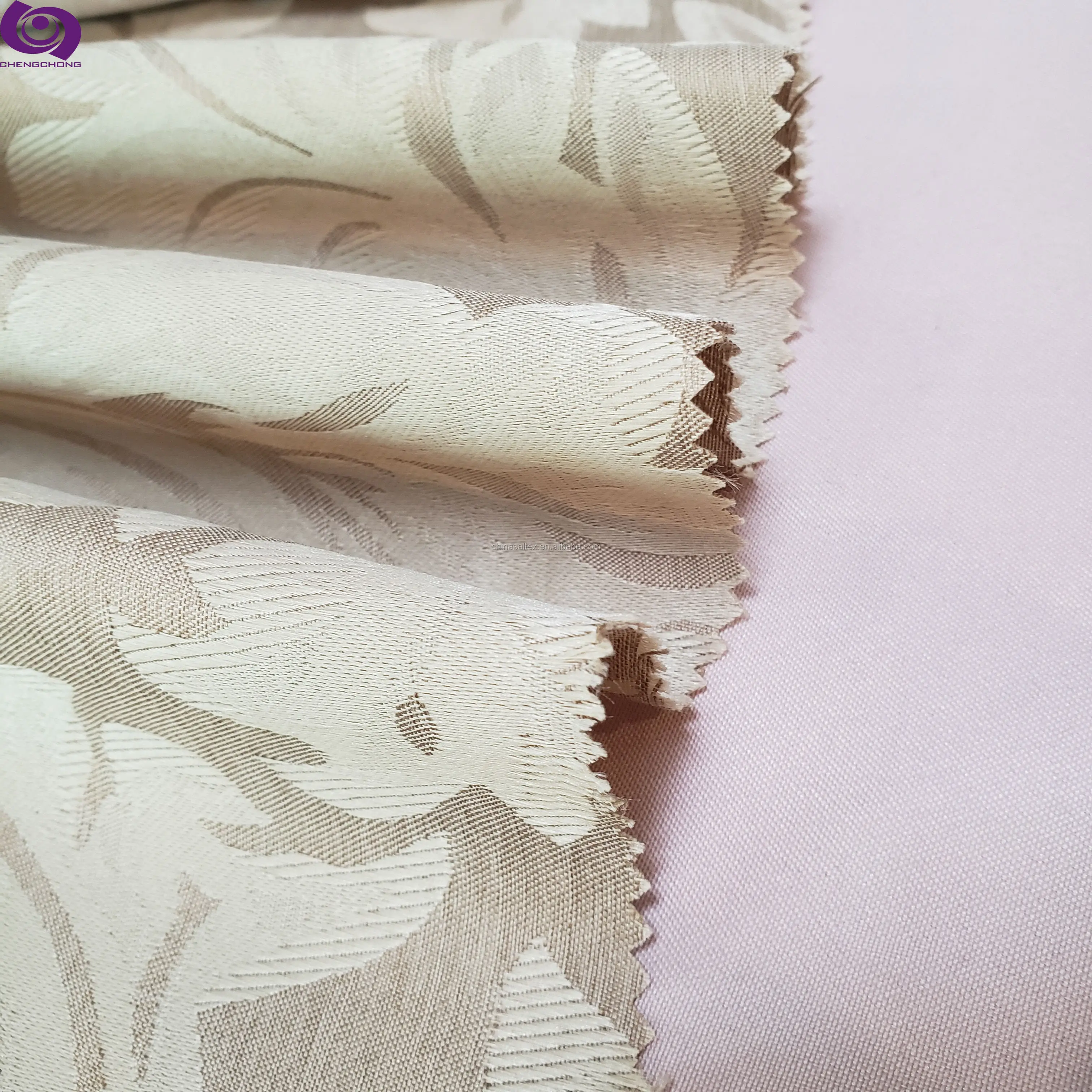 Shaoxing Manufacture Jacquard Woven Fabric 100 Polyester Metallic Soft