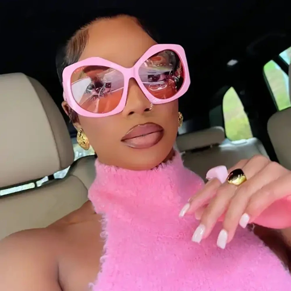 2024 Fashionable Oversized Pink Cat Eye Sunglasses for Women display picture 2