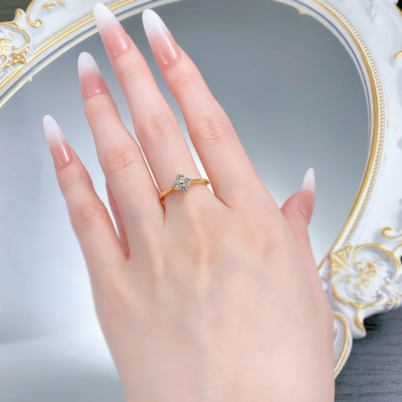 Small Fresh Style S925 Silver Ring Live New Four-leaf Clover with Geometric Lab Diamond Lucky Grass French for Party Gift