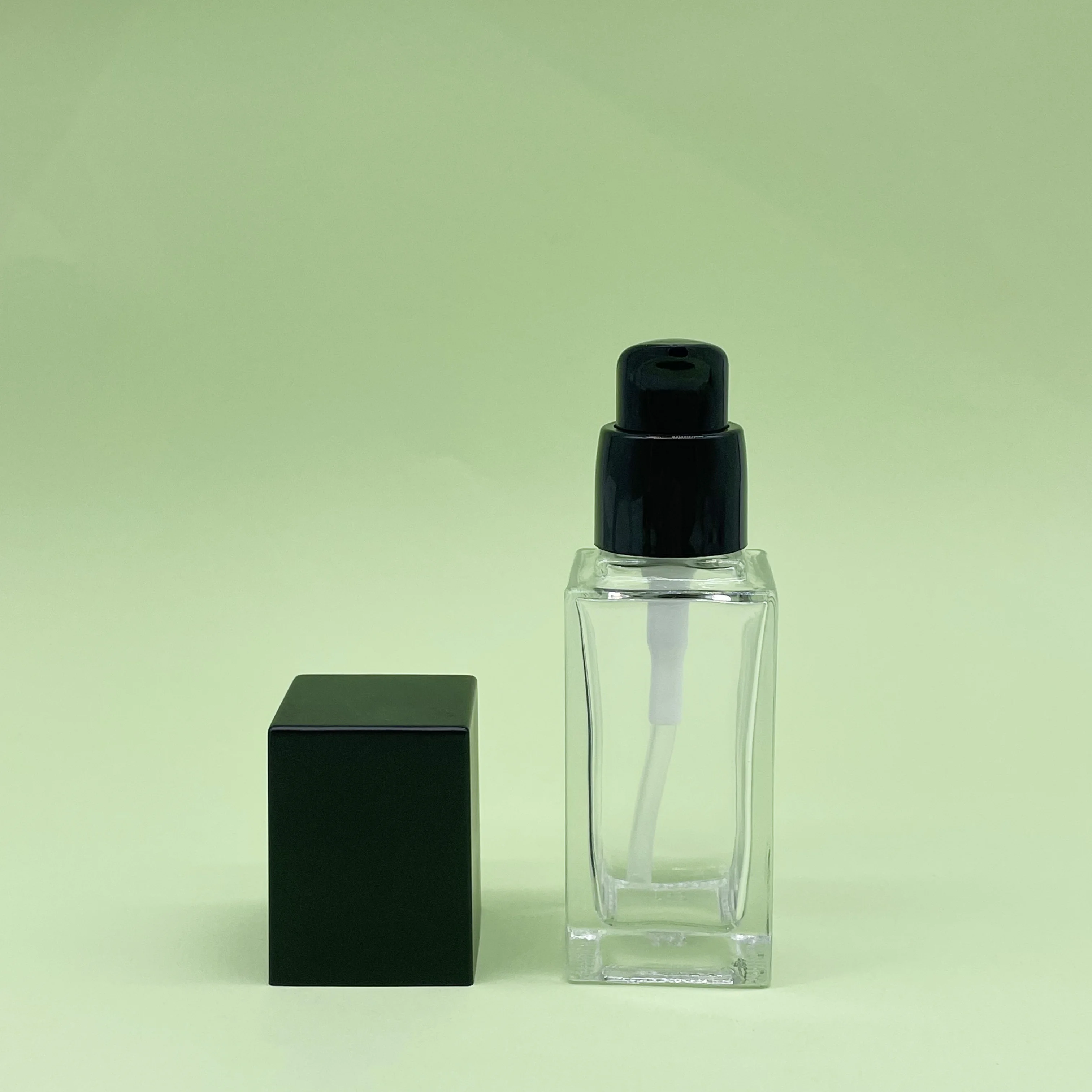 product 30ml square shaped transparent thick bottom glass lotion bottle with black plastic cap lotion foundation skin care serum bottle-26