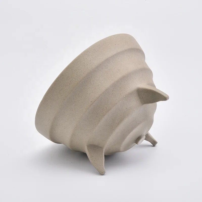 Round matte ceramic candle containers bowl votive pillar candle vessel with three footholds party decoration factory