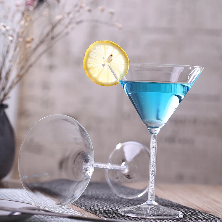 High borosilicon Glass manufacturer promotion wholesale handmade new design clear cocktail whisky martini glass shopping