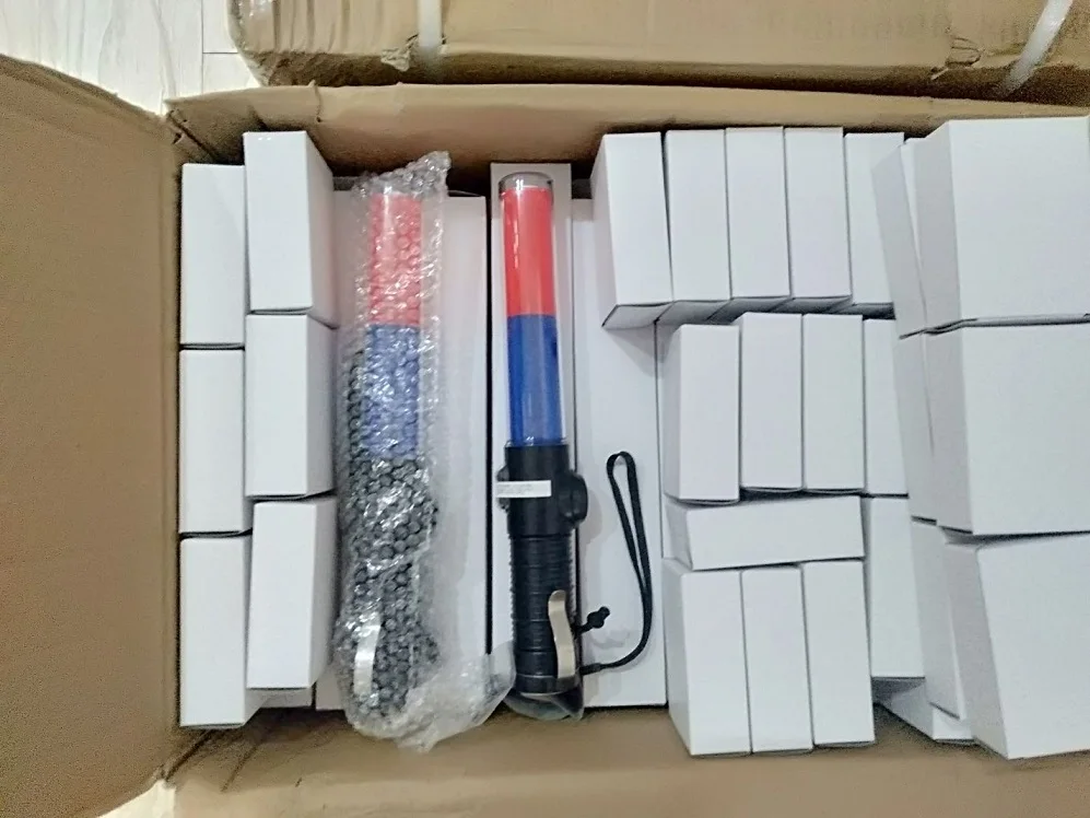 length 26cm dual color concert led flashlight st