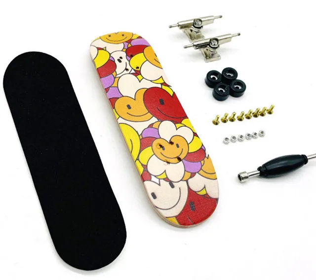 Cheap 5storey Maple Fingerboard Plastic Children Desk Game Tech Deck