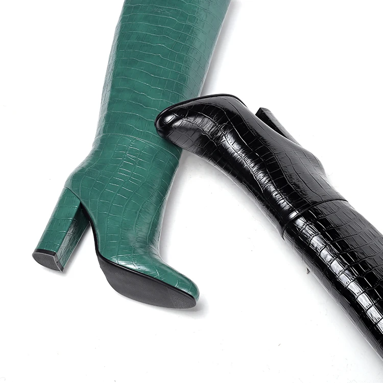 

Long Boots hoes,2 Pairs, Green/black