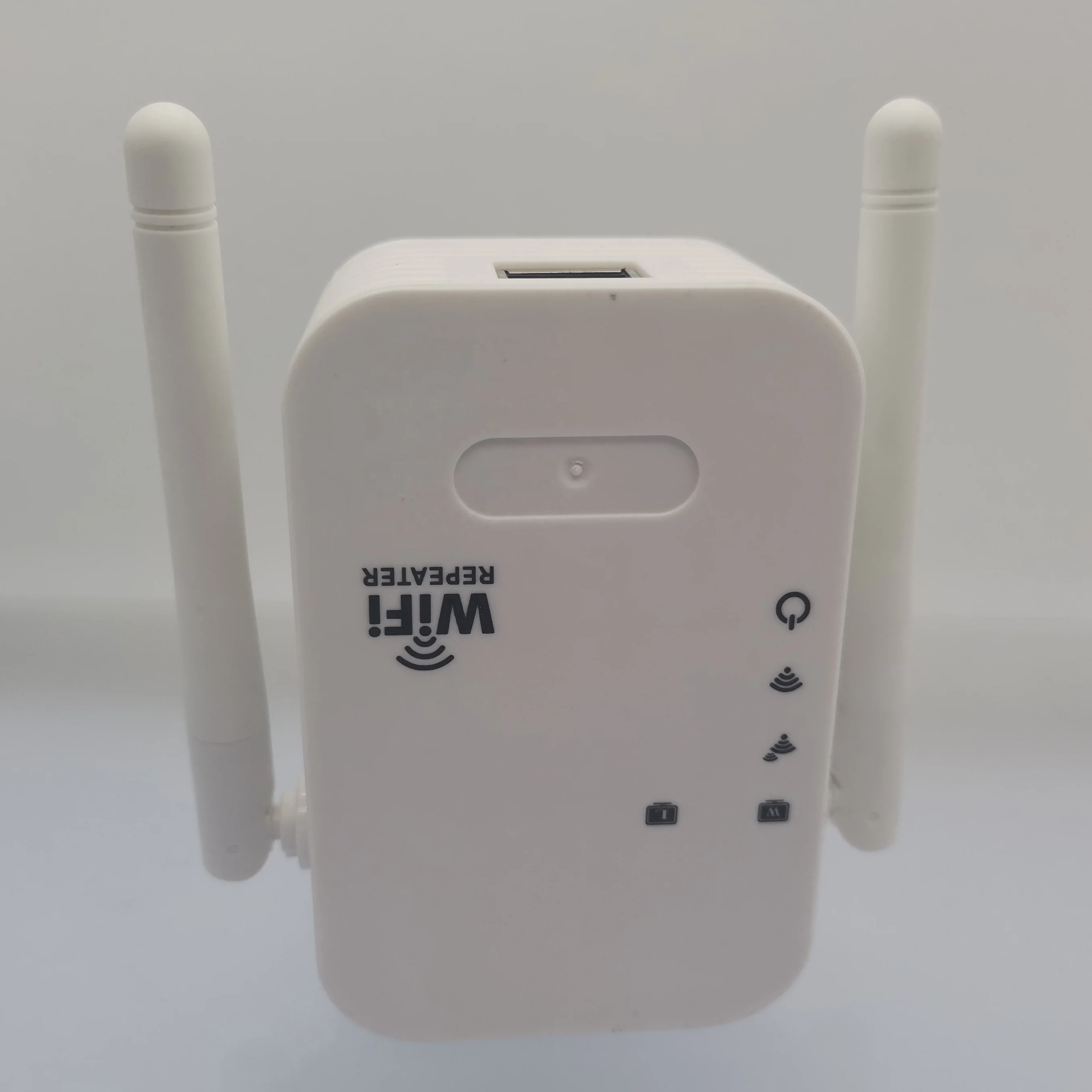 Hot Selling 802.11n Wireless Signal Repeater 2G 3G 4G Booster Amplifier Wifi Repeater Booster 300mbps