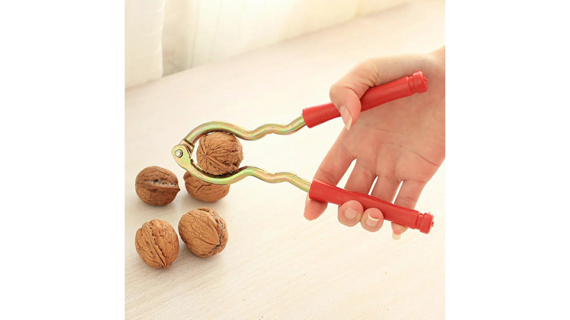 iron walnut clamp compact nutcracker walnut sheller cracker nut