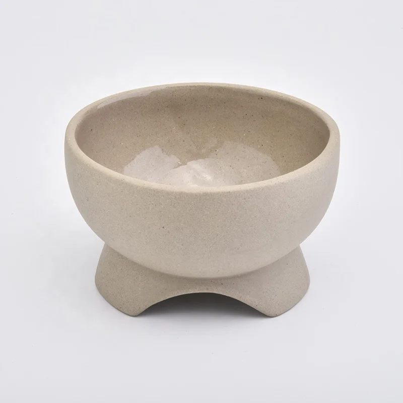 Customized ceramic candle containers votive scented candle holders with base party decoration wholesale