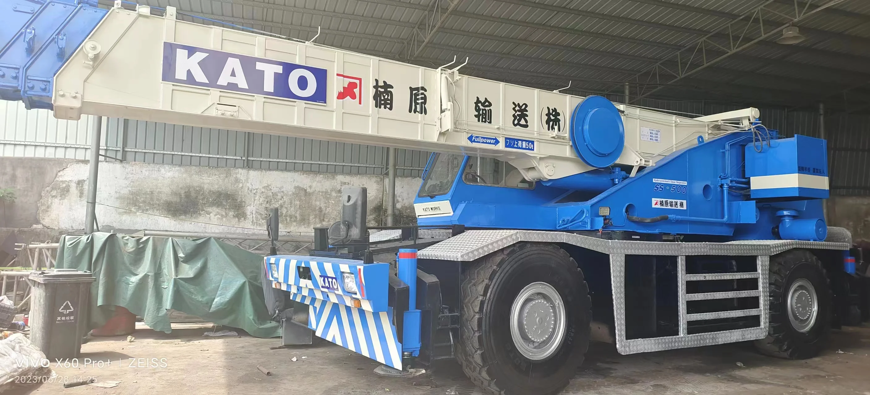 新条件机器二手起重机加藤45吨出售优质高效高性价比低价热卖