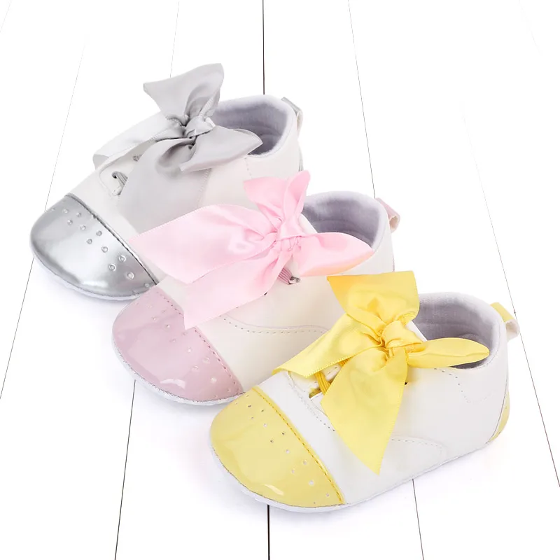 Beautiful Bow Design Baby Dress Shoes Soft Sole Baby Shoes for Baby Girls supplier