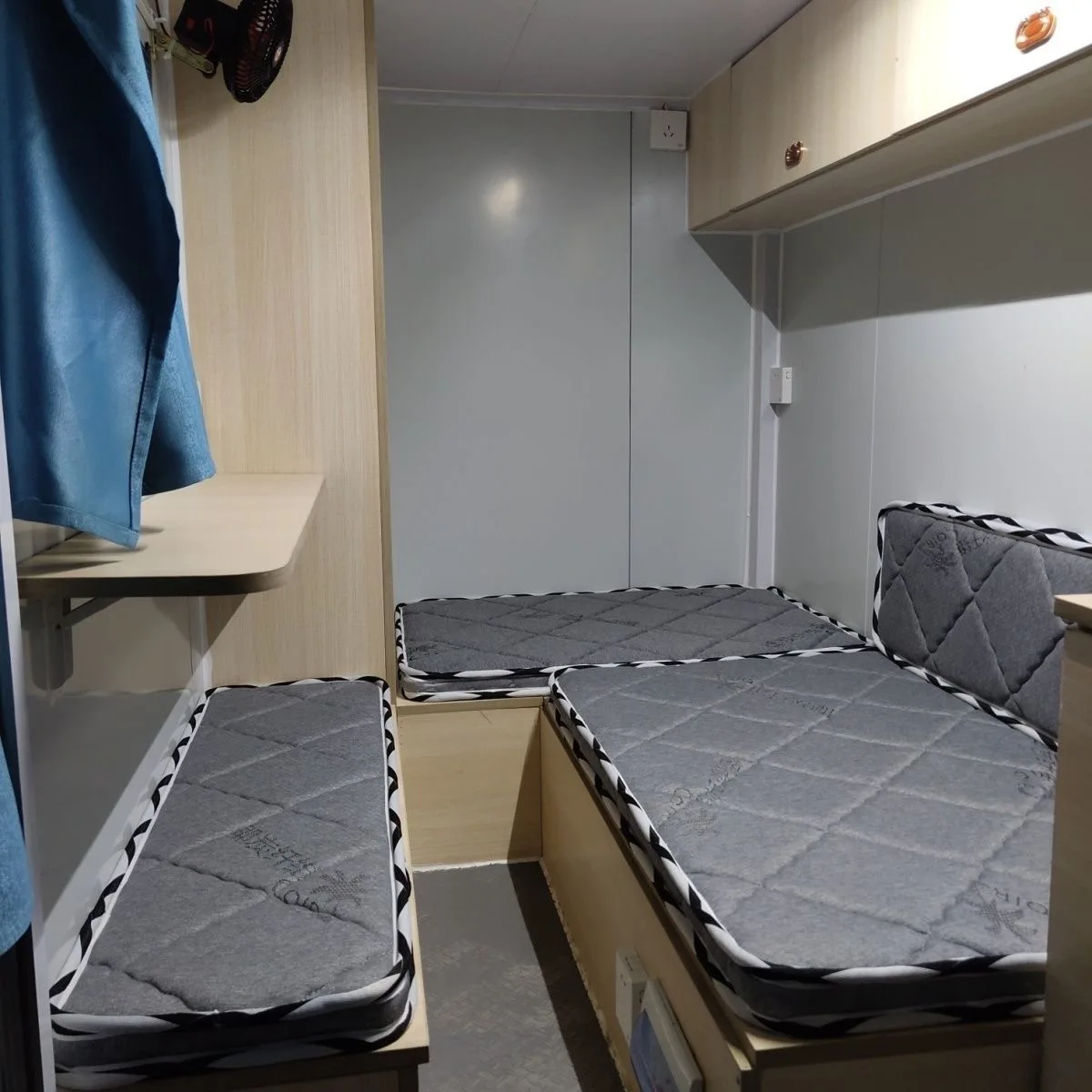 Electric Three-Wheeled RV: Compact Motorhome for Elderly Travel | Mini ...
