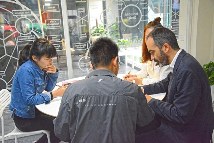 making contracts.jpg