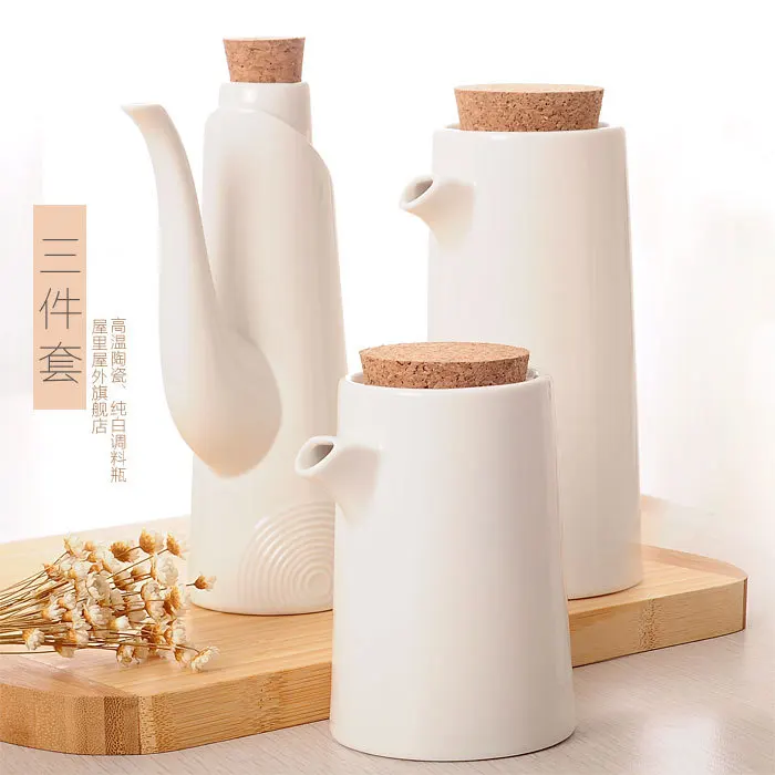 Kitchen Supplies Ceramic Soy Sauce Pot Oil Dispenser Seasoning Bottle Sauce Vinegar Spice Jars Storage Container Set factory