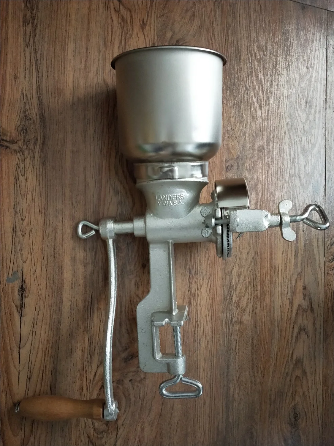 Corona Manual Corn Grinder Grain Mill Rice Grinder Machine Buy Manual