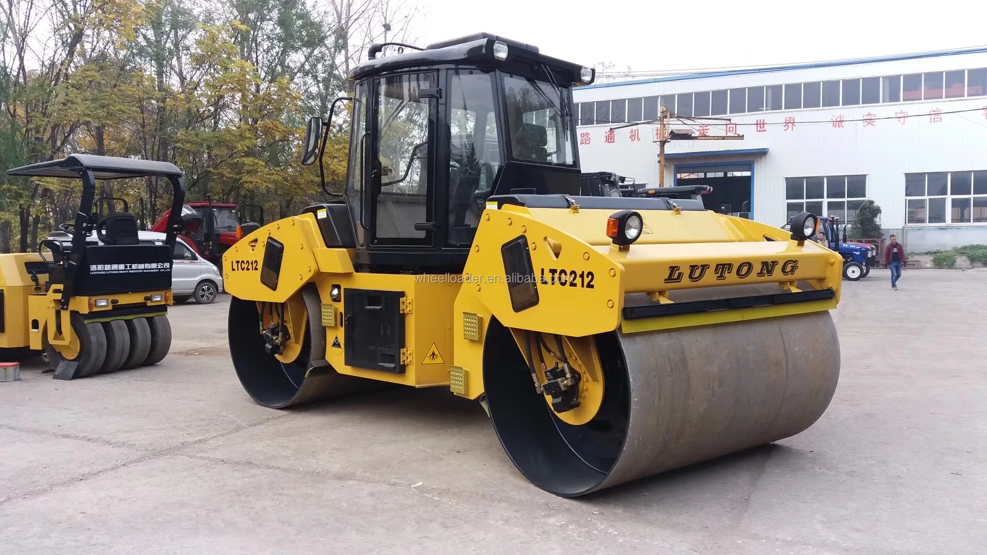 Lutong 12 Tons Hydraulic Double Drum Vibratory Road Roller On Sale ...